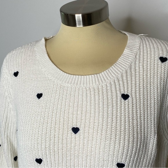 Lucky Brand White and Navy Blue Embroidered Heart Sweater - Picture 2 of 10